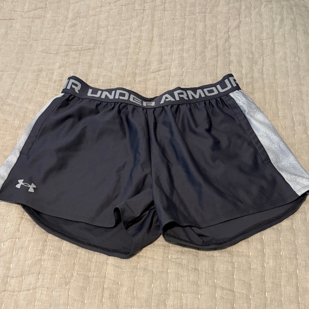 Under Armour Women's Black and Gray Athletic Shorts